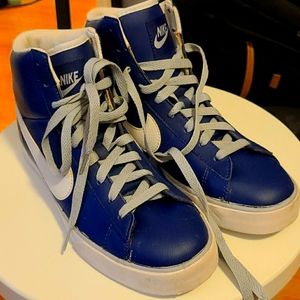 Nike Blazer Mid Size 8 Men